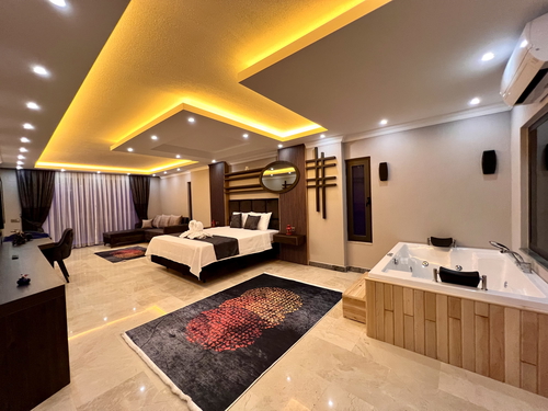  gece  -  Kasım
  | Kalkan Kördere’de Sonsuz Deniz Manzaralı, Isıtmalı Havuzlu Lüks Villa